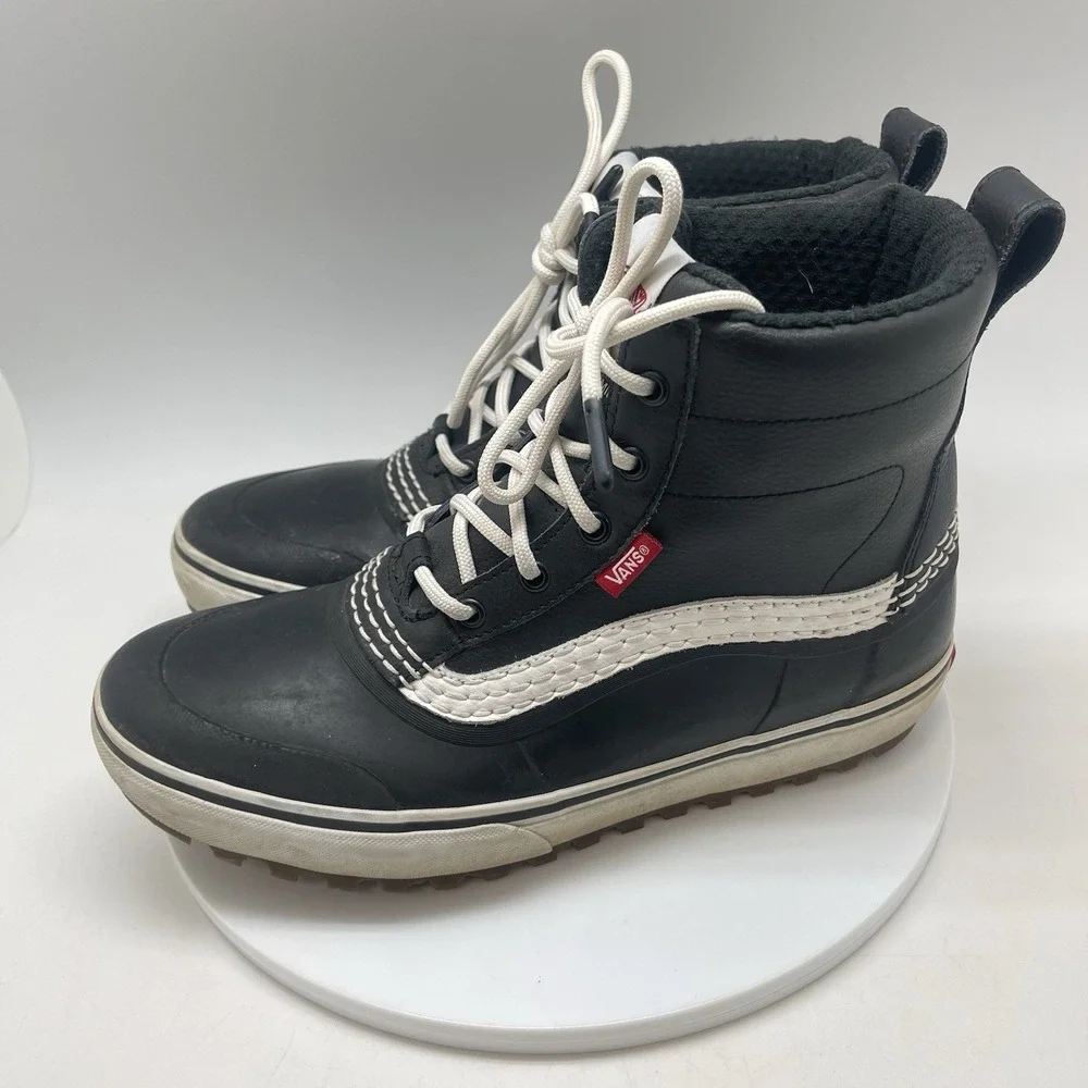 Vans Boots Mens 9.5 Standard Mid Snow MTE‎ Black White Lace Up Waterproof See